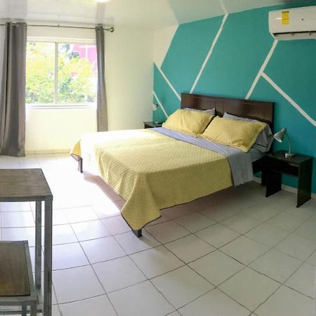 Dona Clara Vacation Apartments โอรันเยสตัด ภายนอก รูปภาพ